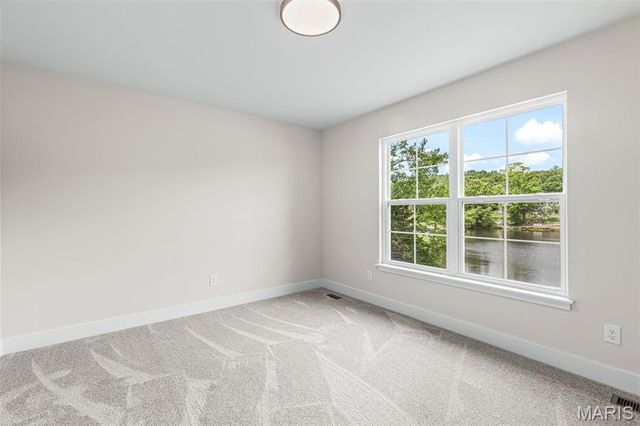 10523 Acorn Drive, Hillsboro, MO 63050