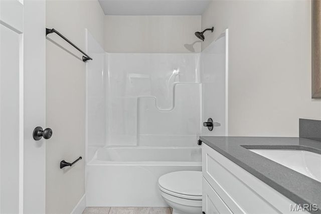 10523 Acorn Drive, Hillsboro, MO 63050