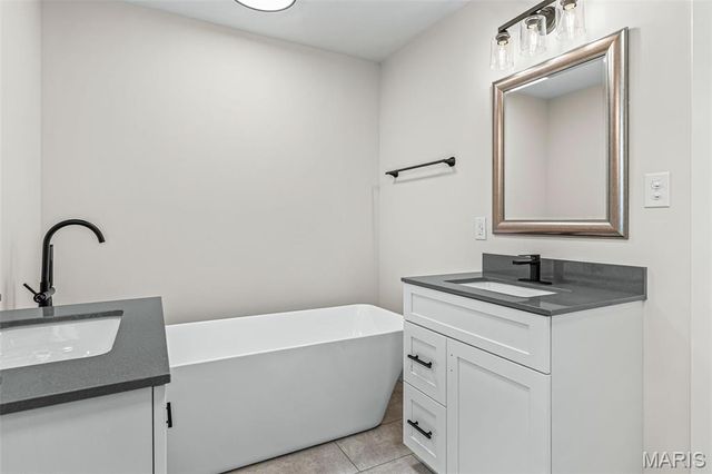 10523 Acorn Drive, Hillsboro, MO 63050