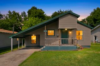 1211 N Warren Avenue, Springfield, MO 65802