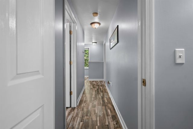 25 Raccoon Alley, Hillsborough, NH 03244