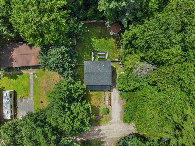 25 Raccoon Alley, Hillsborough, NH 03244