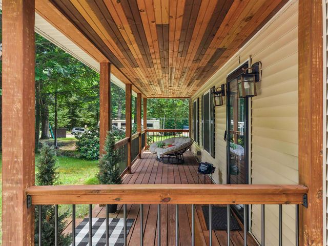 25 Raccoon Alley, Hillsborough, NH 03244