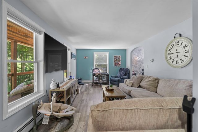 25 Raccoon Alley, Hillsborough, NH 03244