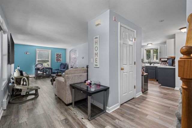 25 Raccoon Alley, Hillsborough, NH 03244