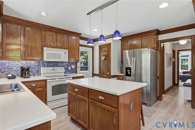 1419 Wesanne Ln, Midlothian, VA 23114
