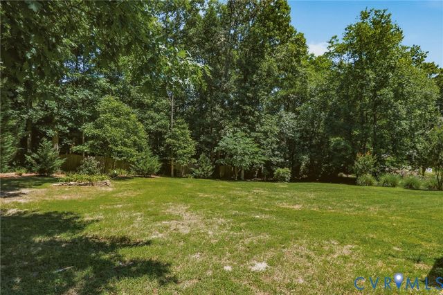 1419 Wesanne Ln, Midlothian, VA 23114