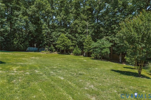 1419 Wesanne Ln, Midlothian, VA 23114