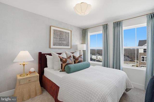 7610 RIVER REACH RD, Baltimore, MD 21244