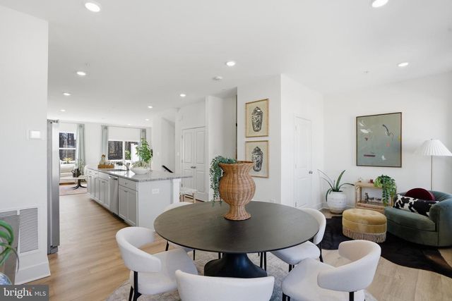 7610 RIVER REACH RD, Baltimore, MD 21244