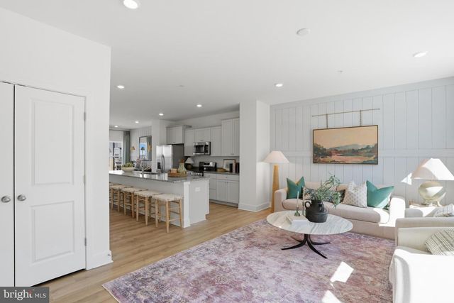 7610 RIVER REACH RD, Baltimore, MD 21244