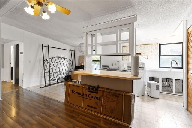 511 S Main Street, La Monte, MO 65337