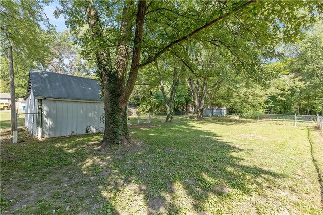 511 S Main Street, La Monte, MO 65337