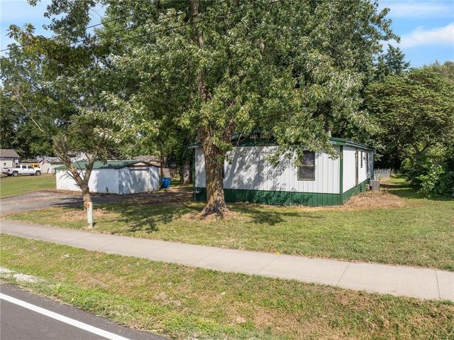 511 S Main Street, La Monte, MO 65337