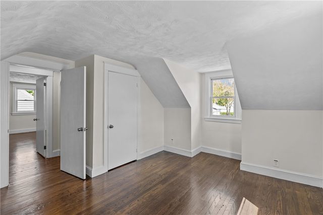 25 Gloria Street, Pawtucket, RI 02861