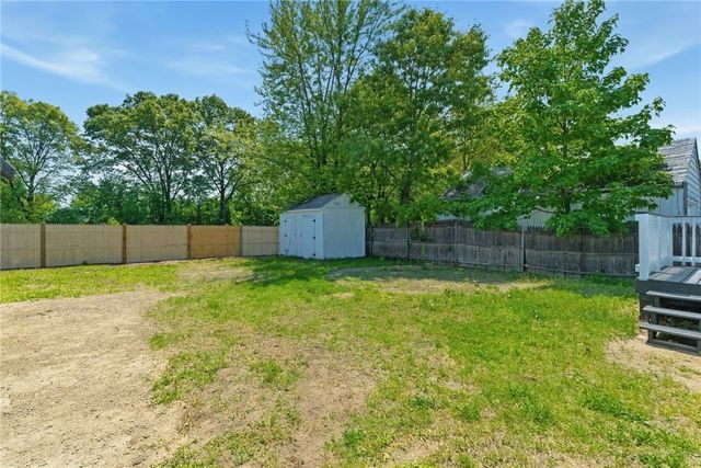 25 Gloria Street, Pawtucket, RI 02861