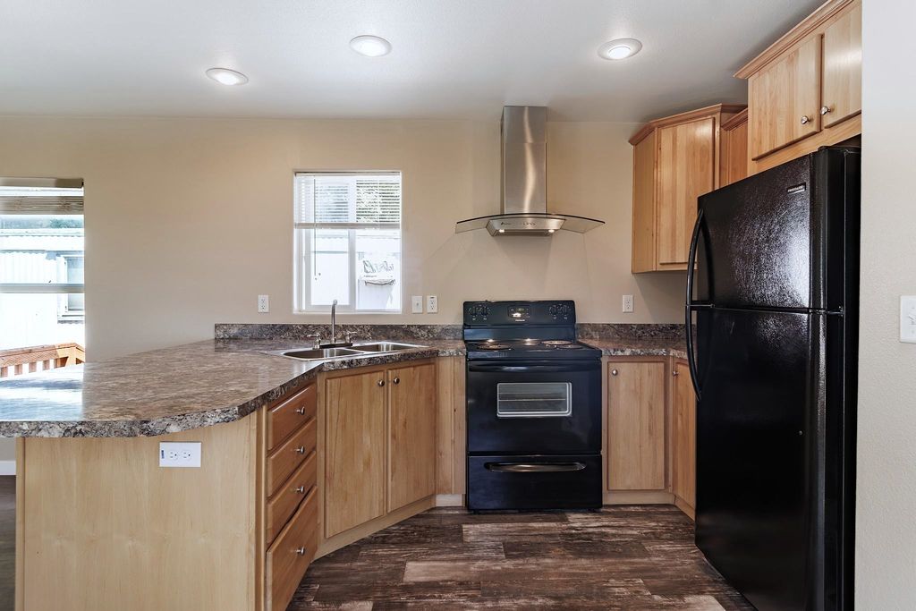 15610 W SR 2 Hwy, Medical Lake, WA 99022 photo 5