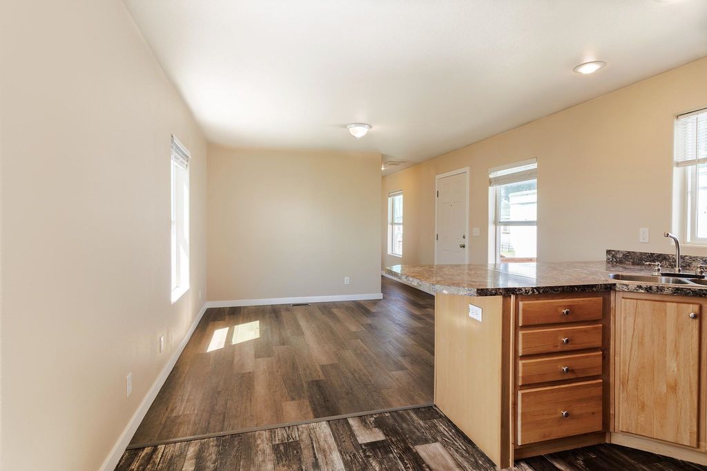 15610 W SR 2 Hwy, Medical Lake, WA 99022 photo 6