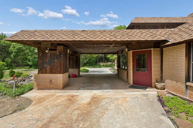 14224 Edmond Lake Road, Jones, OK 73049