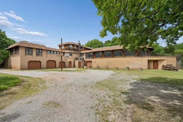 14224 Edmond Lake Road, Jones, OK 73049