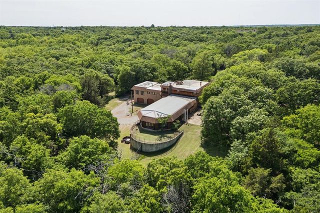 14224 Edmond Lake Road, Jones, OK 73049