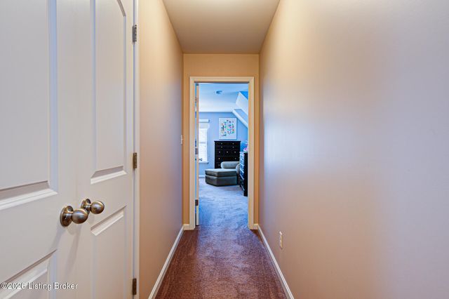 11507 Willow Branch Dr, Louisville, KY 40291