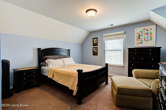 11507 Willow Branch Dr, Louisville, KY 40291