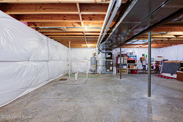 11507 Willow Branch Dr, Louisville, KY 40291