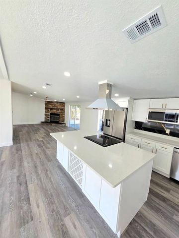 4928 ROLLINGLEN LOOP E, Lakeland, FL 33810