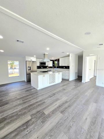 4928 ROLLINGLEN LOOP E, Lakeland, FL 33810