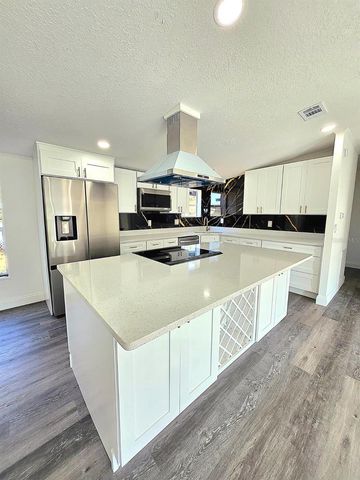 4928 ROLLINGLEN LOOP E, Lakeland, FL 33810