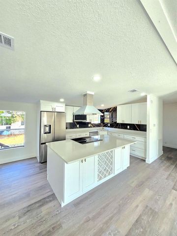 4928 ROLLINGLEN LOOP E, Lakeland, FL 33810