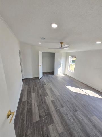 4928 ROLLINGLEN LOOP E, Lakeland, FL 33810