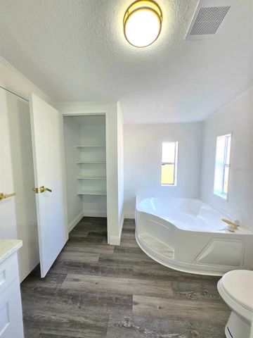 4928 ROLLINGLEN LOOP E, Lakeland, FL 33810