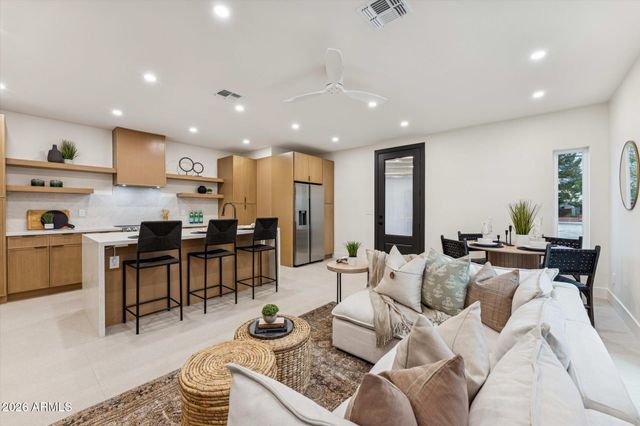 2029 N 22ND Place, Phoenix, AZ 85006