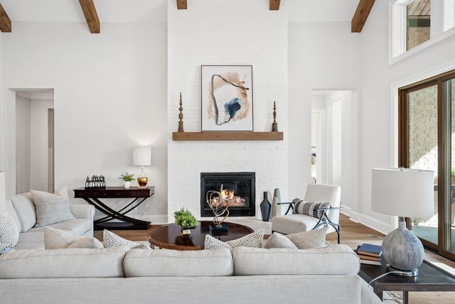 5704 Nola Dr, Arrington, TN 37014