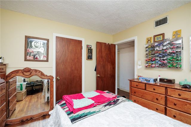 1037 Collingswood Dr, Corpus Christi, TX 78412