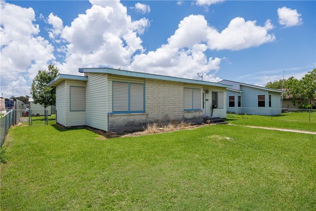 1037 Collingswood Dr, Corpus Christi, TX 78412