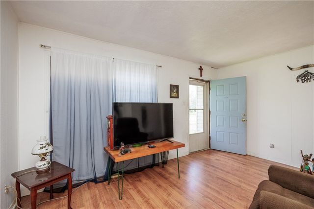 1037 Collingswood Dr, Corpus Christi, TX 78412