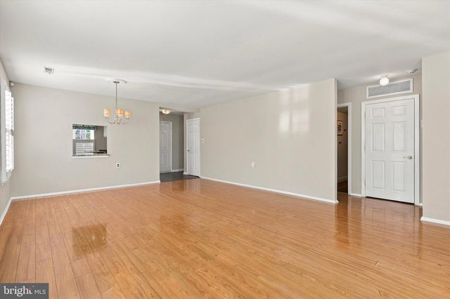 46 EDDYSTONE WAY, Mount Laurel, NJ 08054
