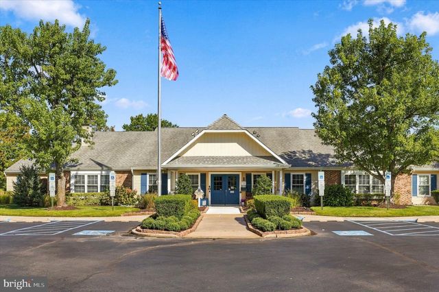 46 EDDYSTONE WAY, Mount Laurel, NJ 08054