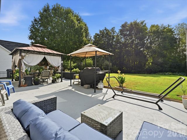 2400 Sierra Chase Drive, Monroe, NC 28112