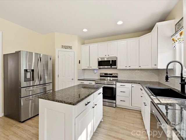 2400 Sierra Chase Drive, Monroe, NC 28112