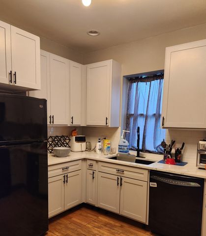 7927 S Justine Street, Chicago, IL 60620