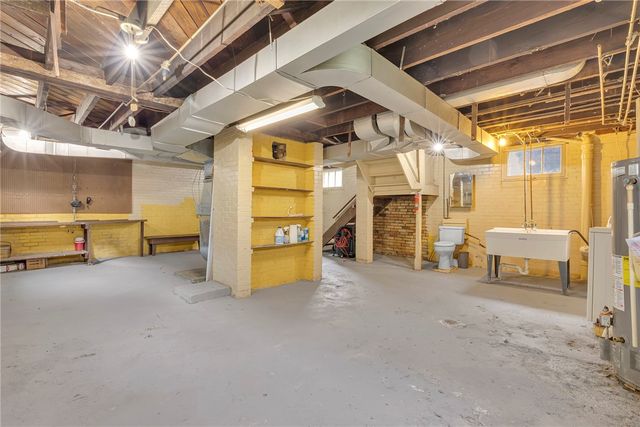 140 Navigation St, Beaver, PA 15009