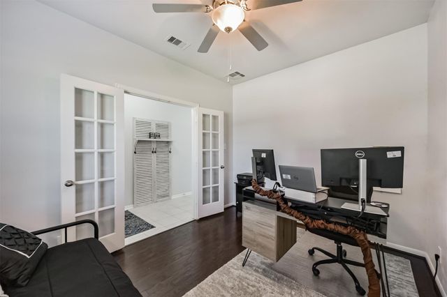 10018 Chase Court, Baytown, TX 77521