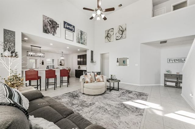 10018 Chase Court, Baytown, TX 77521