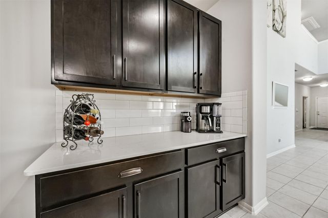 10018 Chase Court, Baytown, TX 77521