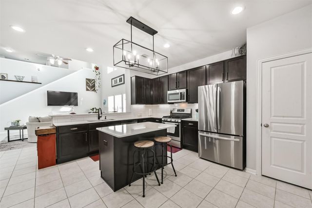 10018 Chase Court, Baytown, TX 77521