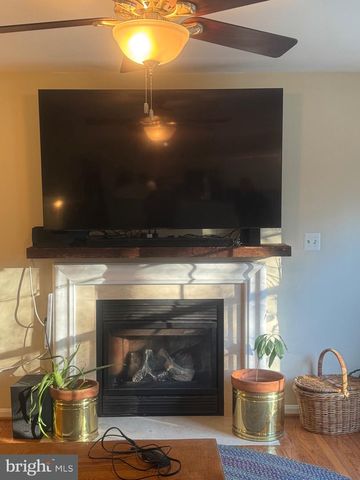 6930 VERSAILLE DR, Fredericksburg, VA 22407